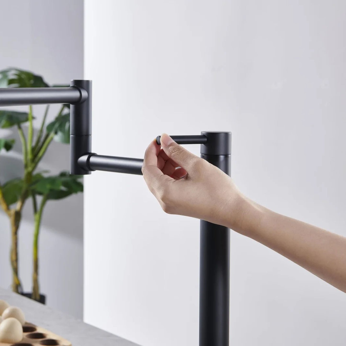 Touchless Pot Filler Kitchen Rotary Faucet