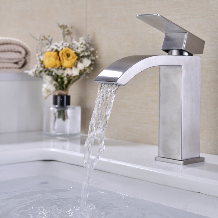 Single Hole Bathroom Faucet